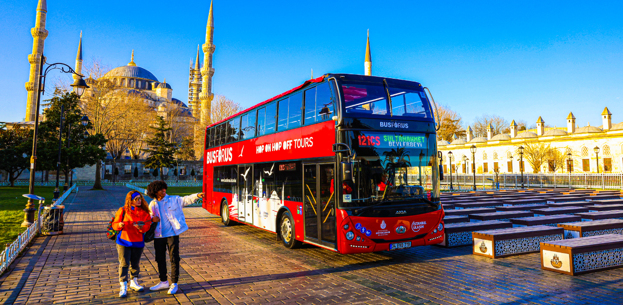 Istanbul: Doppeldecker-Busse mit Allison-Vollautomatik für komfortable Stadtrundfahrten